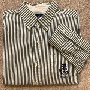 Men’s Ralph Lauren, classic fit button-down, long sleeve shirt, size medium